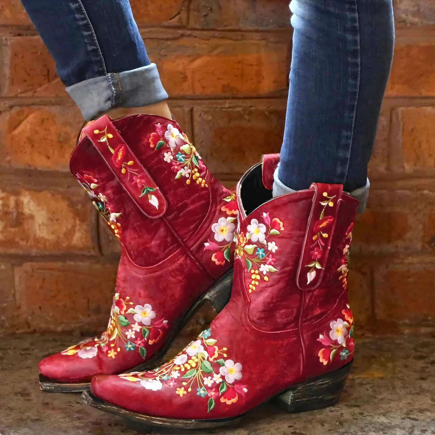 Weather-resistant Vintage Cowgirl Boots