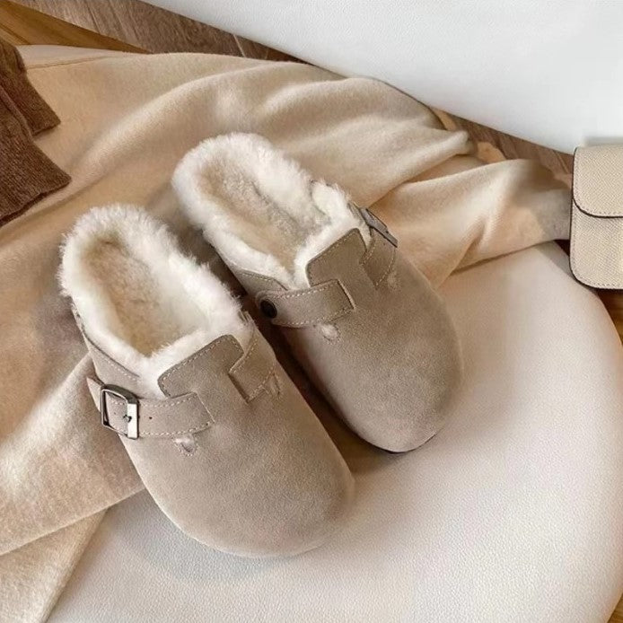 Demanding Vegan Sandal
