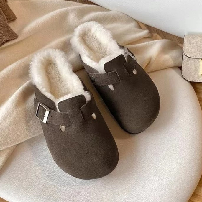 Demanding Vegan Sandal
