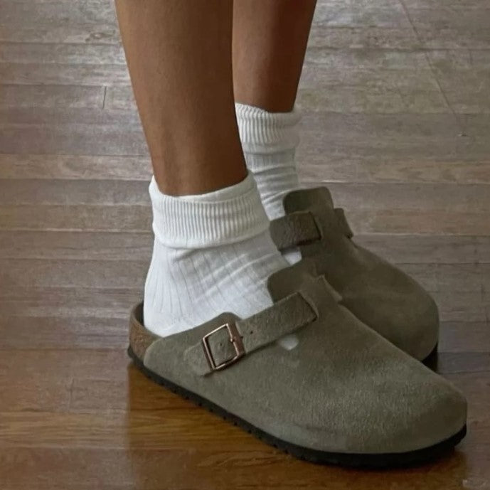 Demanding Vegan Sandal