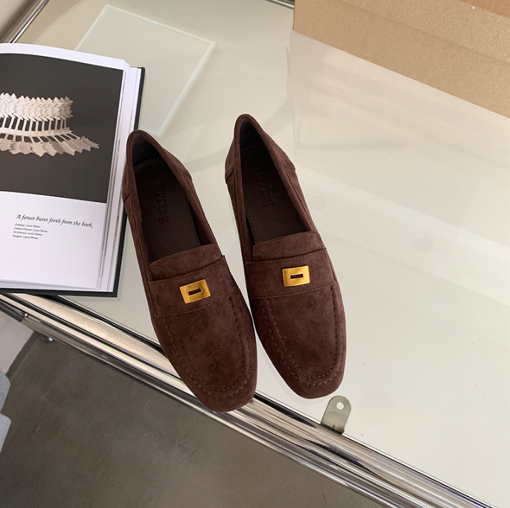 British Shoes Made of Lightweight Suede