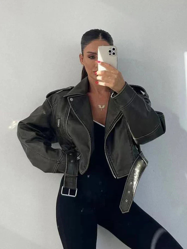 Lysse | Winter Women's Leather Jacket with Belt