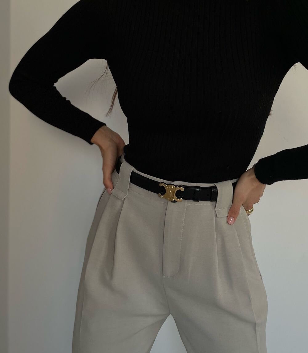 Elegant Women's Belt With Gold Buckle