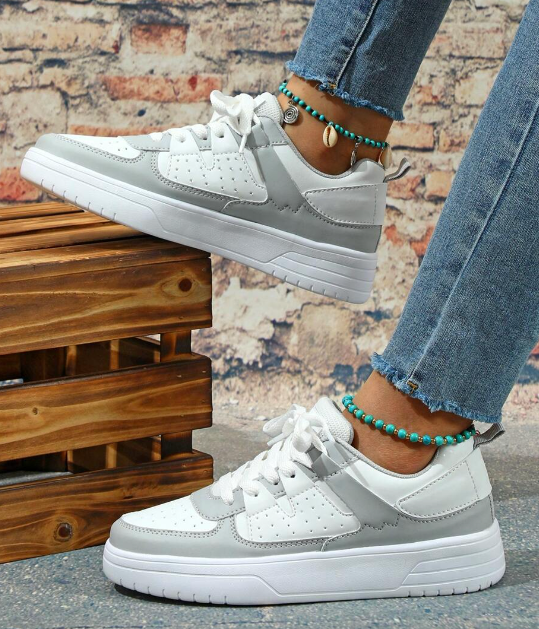 Pastel-colored Colorblock Sneakers With Chunky Sole for Women