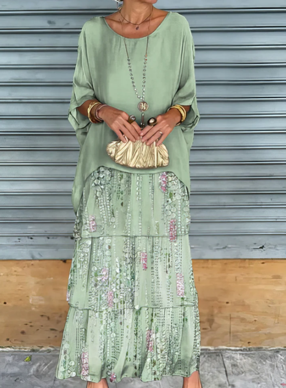 Elegant Max Dress With Wide Round Neckline