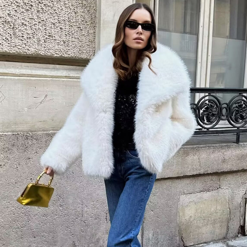 Lysse Fashion | Warm Fur Jacket For Women In Stylish Design