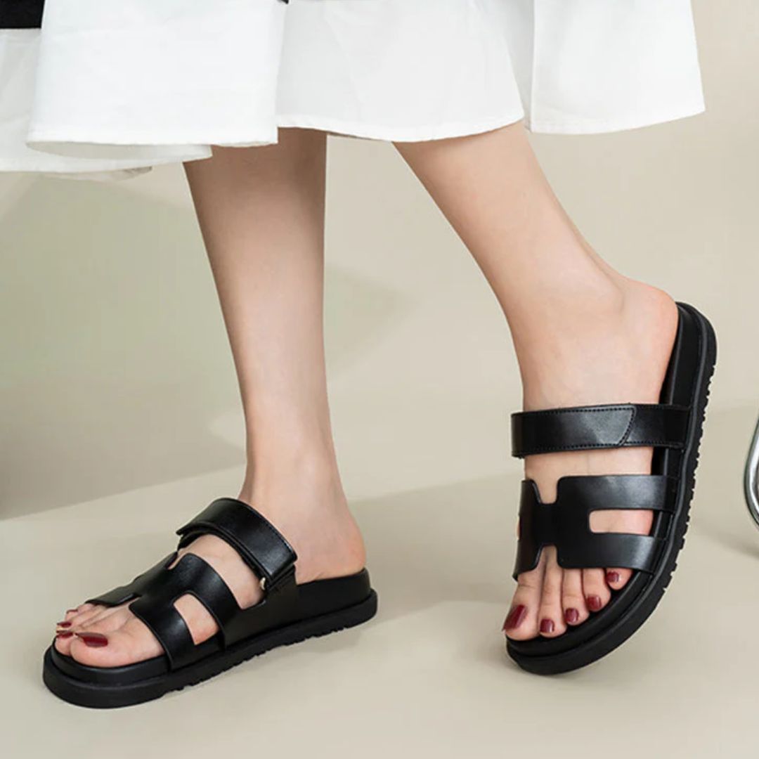 Rom Sandals Stylish & Comfortable