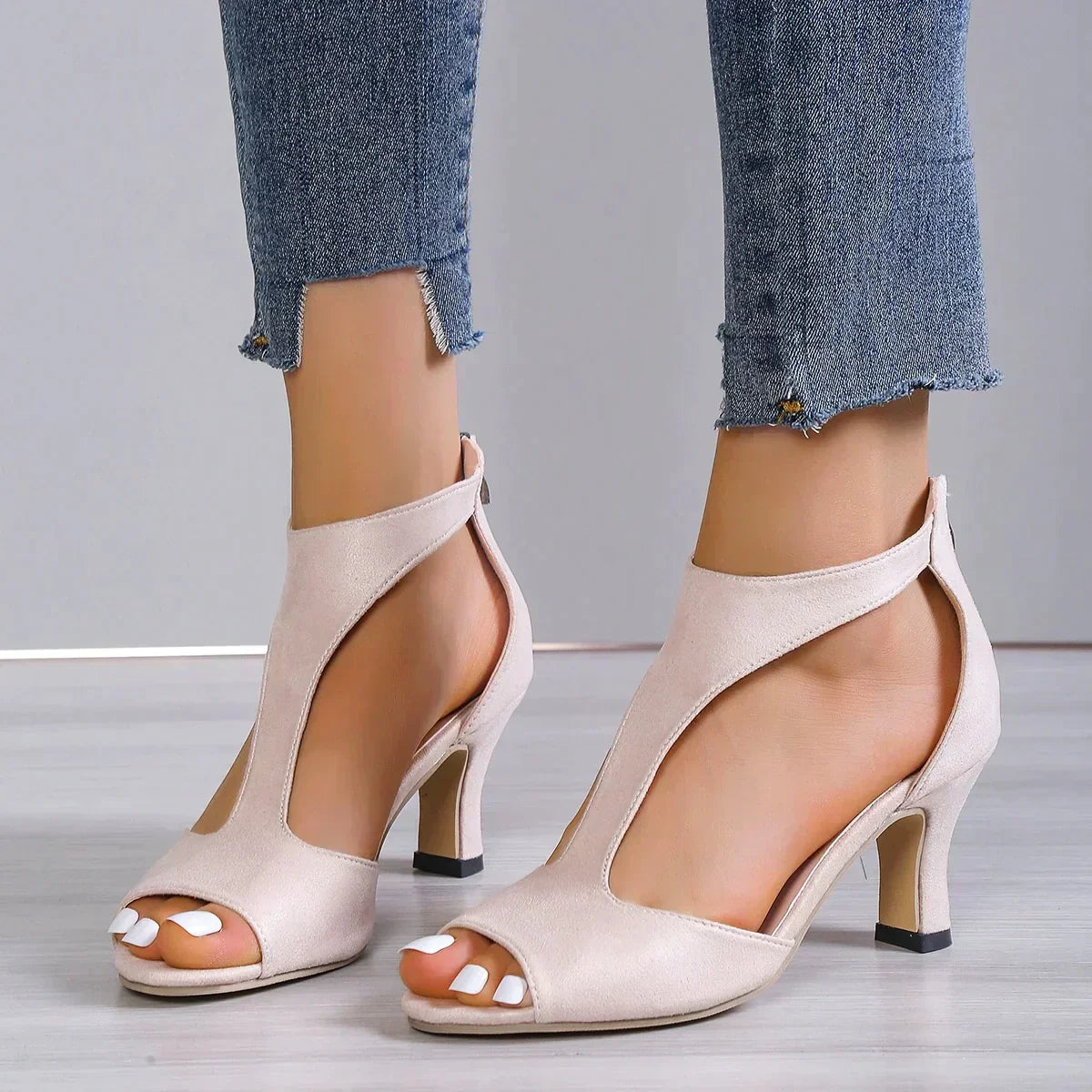 High Heel Shoes for Women
