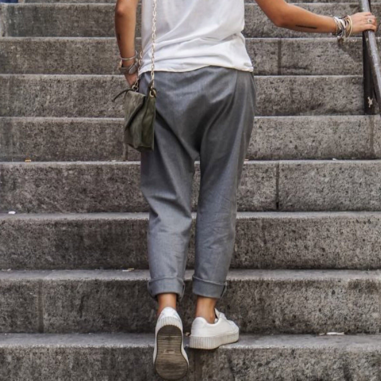Casual linen trousers look
