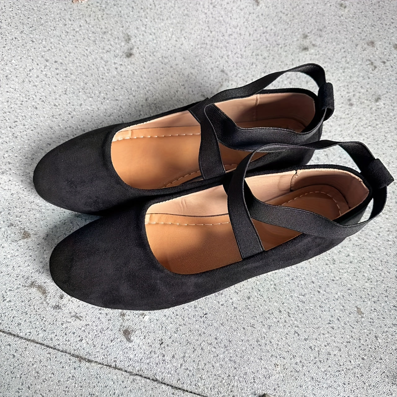 Simple Women's Ballet Flats Made of Breathable Velvet