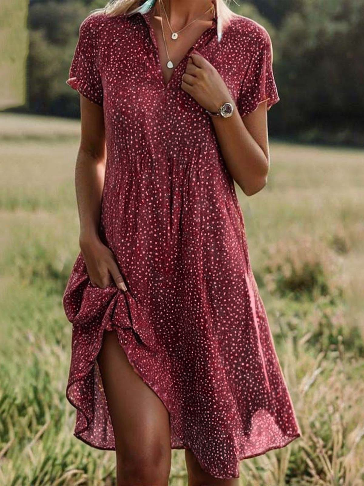 Short-sleeved Green Mini Dress With Dots