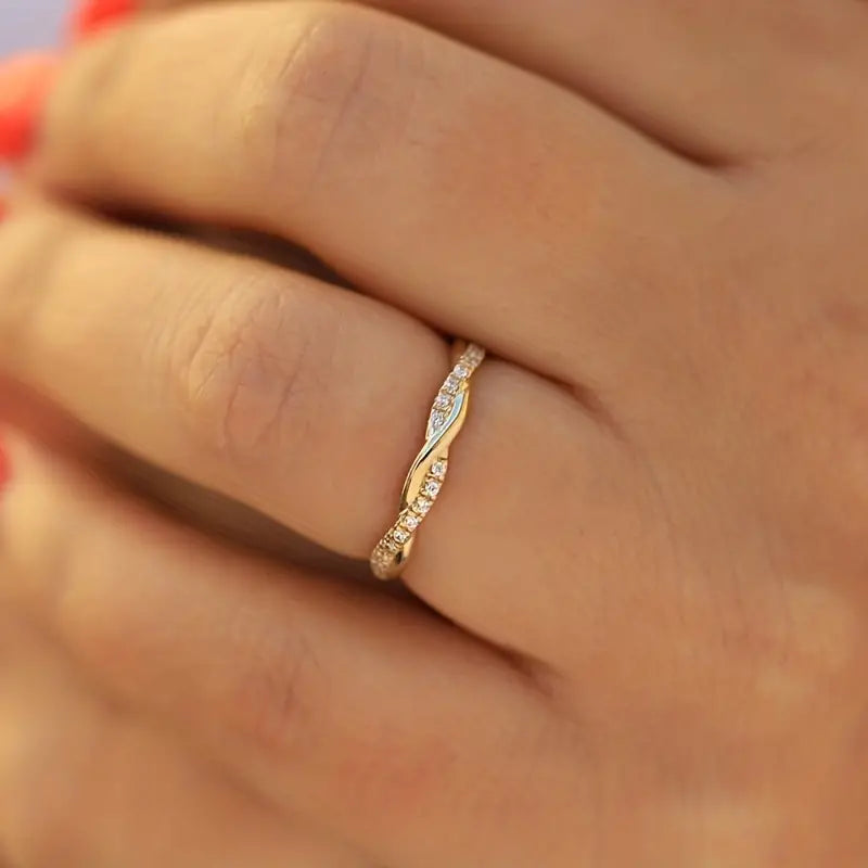 Stunning braided, twisted ring