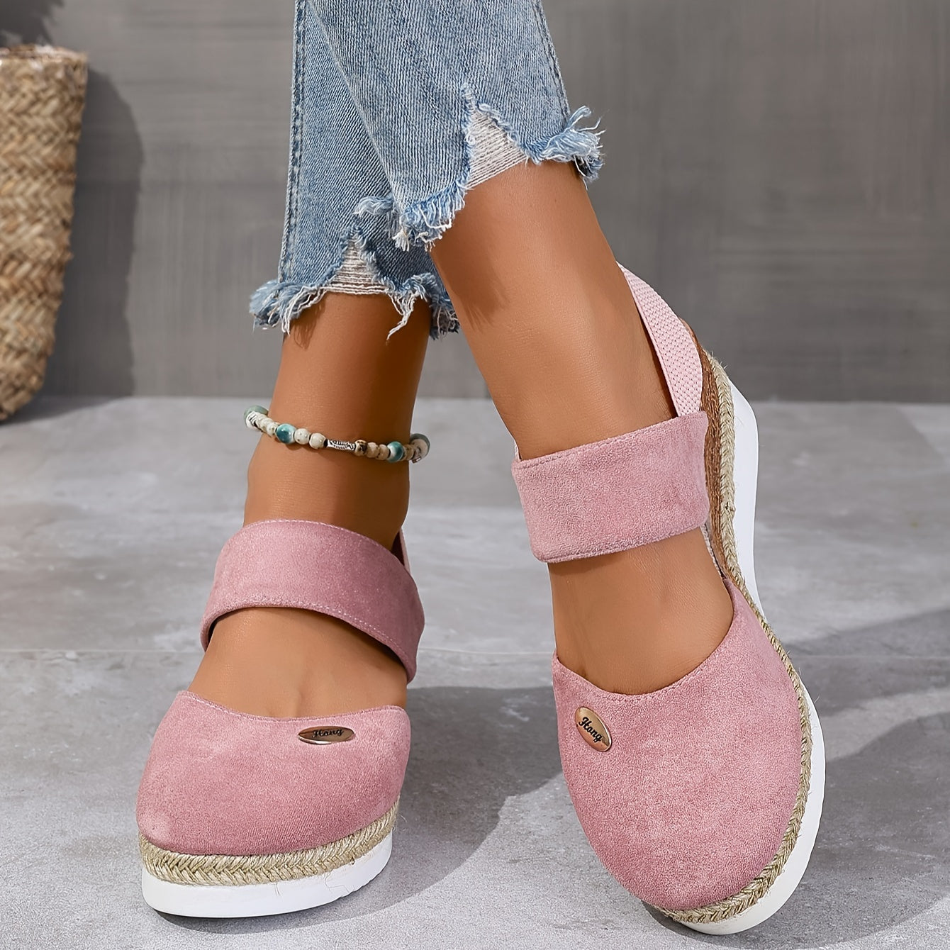Women's Platform Sandals: Non-slip, Closed Toe, Elastic Strap