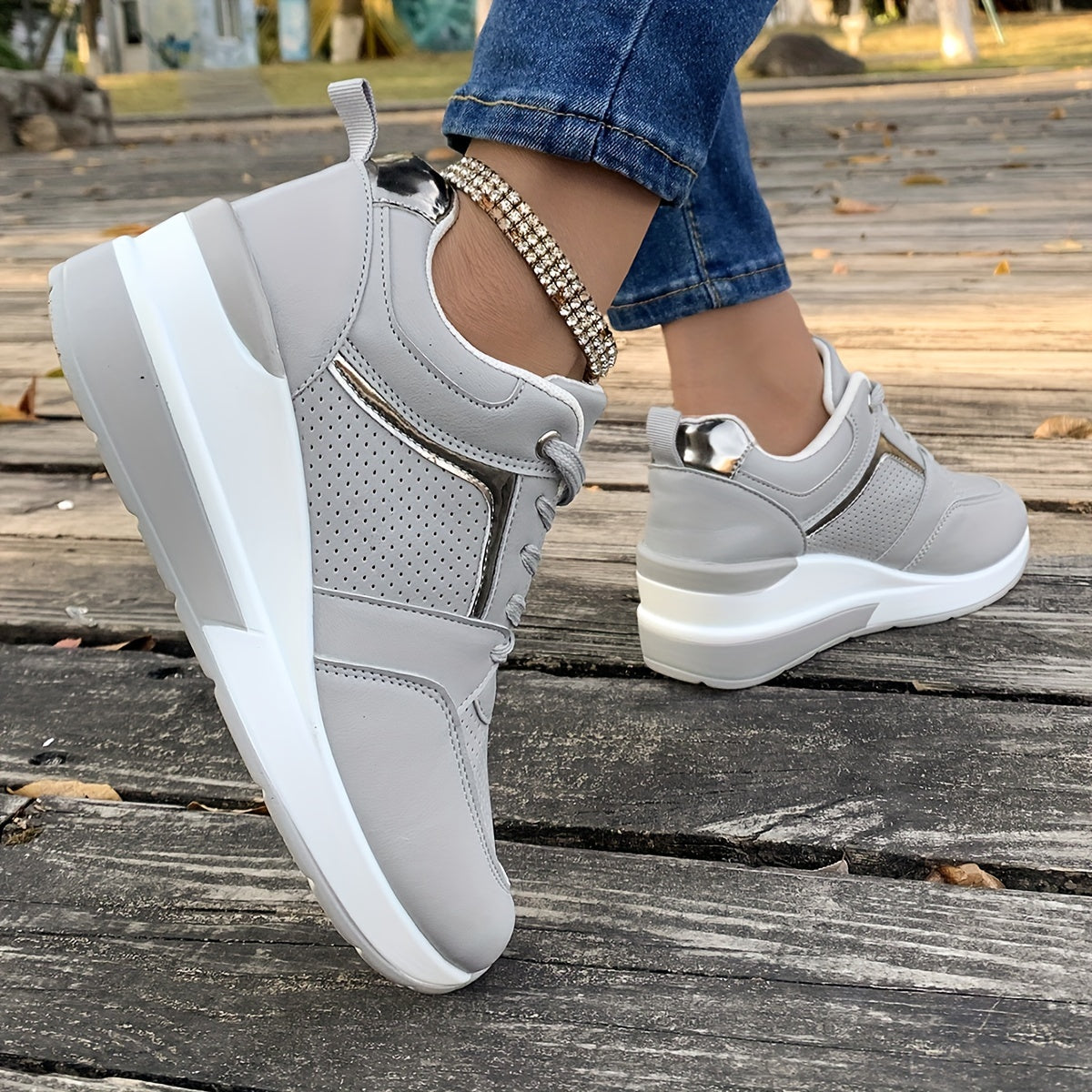 Lysse-Fashion | Solid Color Sneakers For Women Ideal For Everyday Use