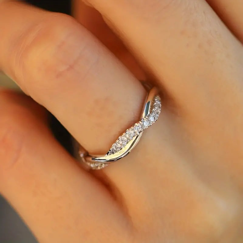 Stunning braided, twisted ring