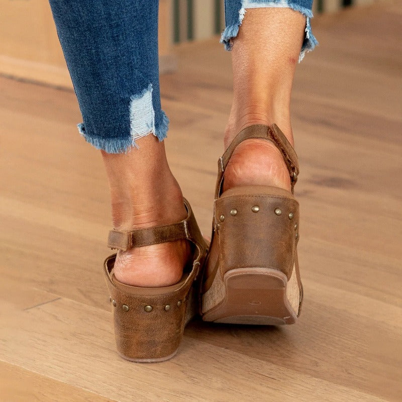 Summer Sandals Made Of Leather