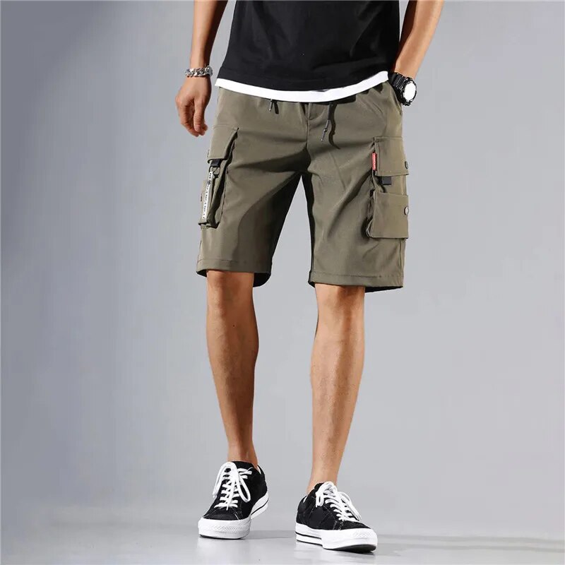 Baggy Shorts With Multiple Pockets