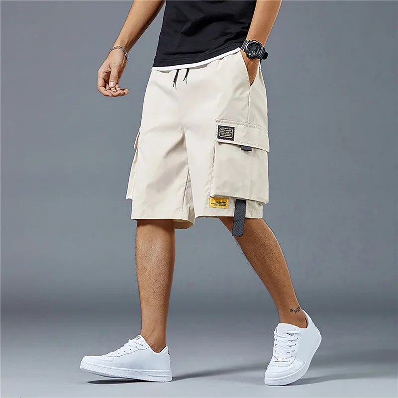 Baggy Shorts With Multiple Pockets