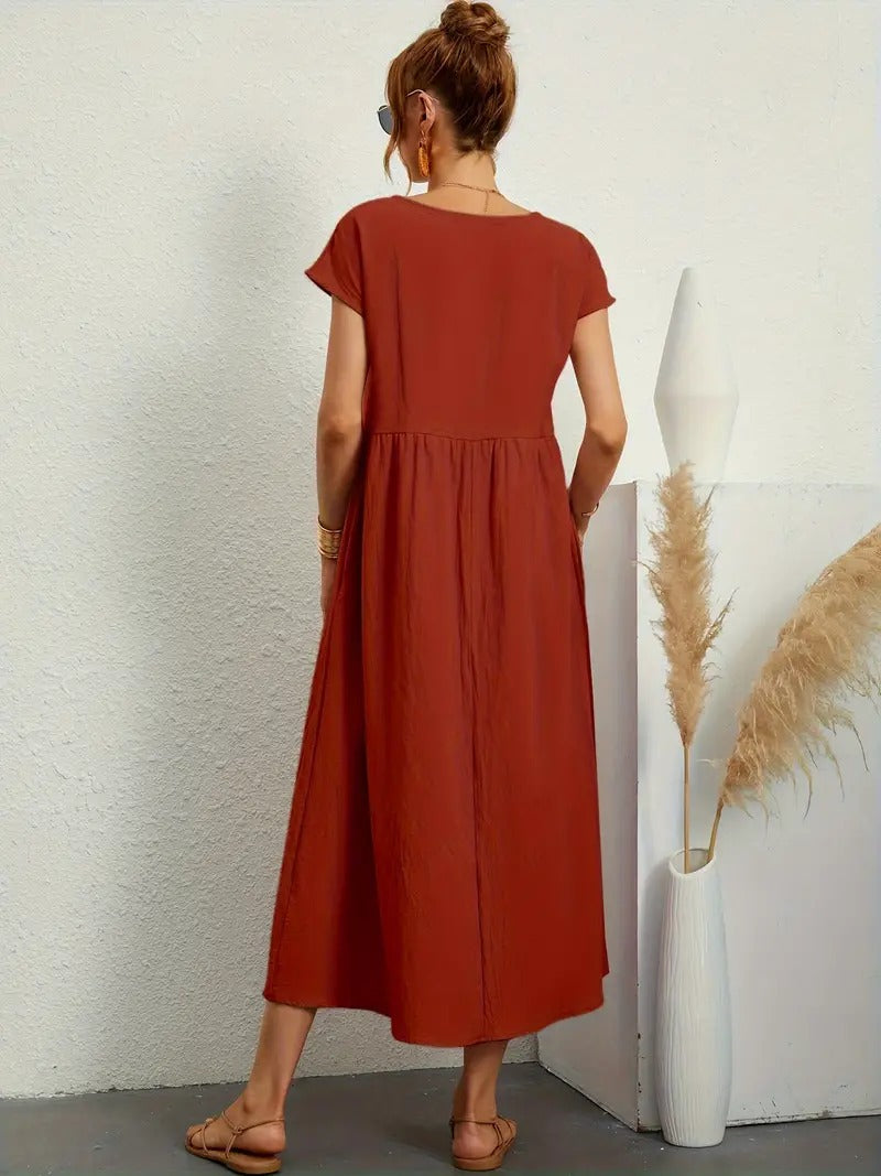 Refined Linen Summer Dress with Practical Pockets