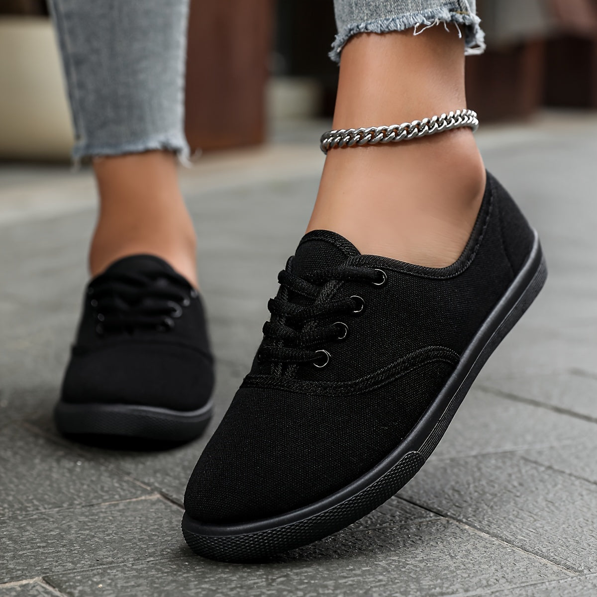 Comfortable Low Canvas Lace-Up Shoes