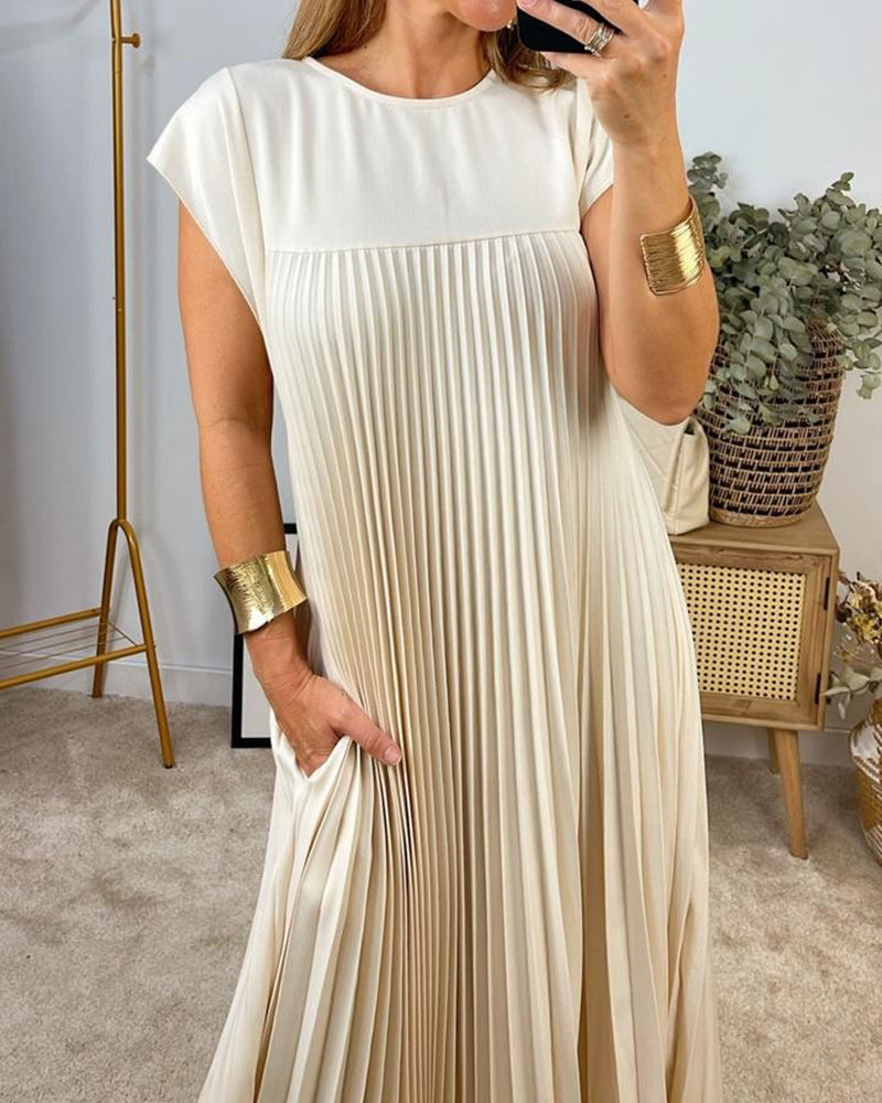 Sleeveless Pleated Dress