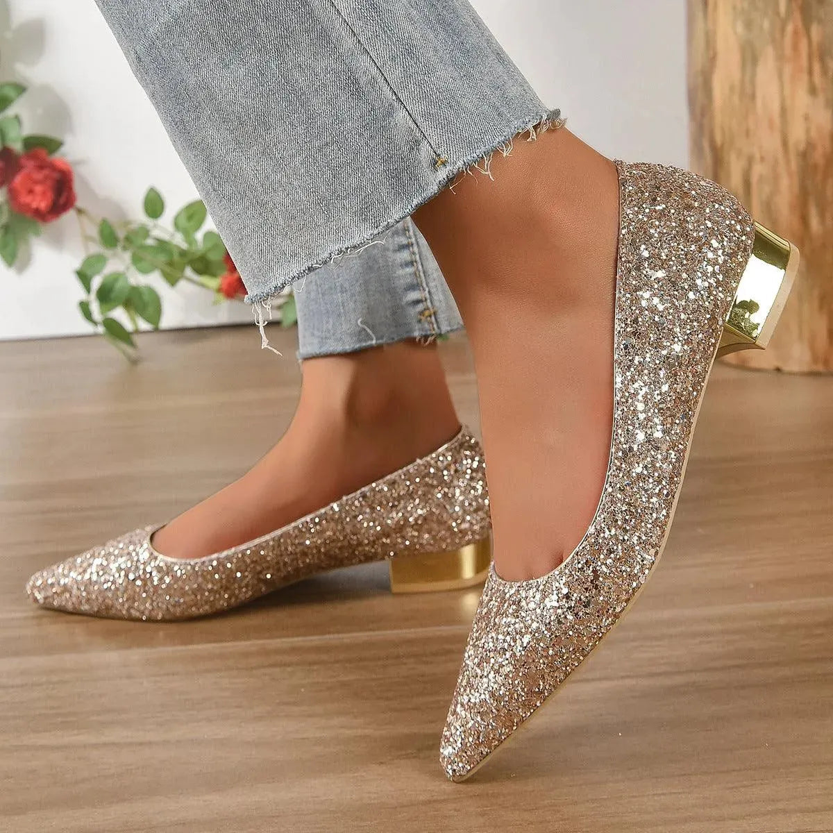 Low heels with crystal sequins