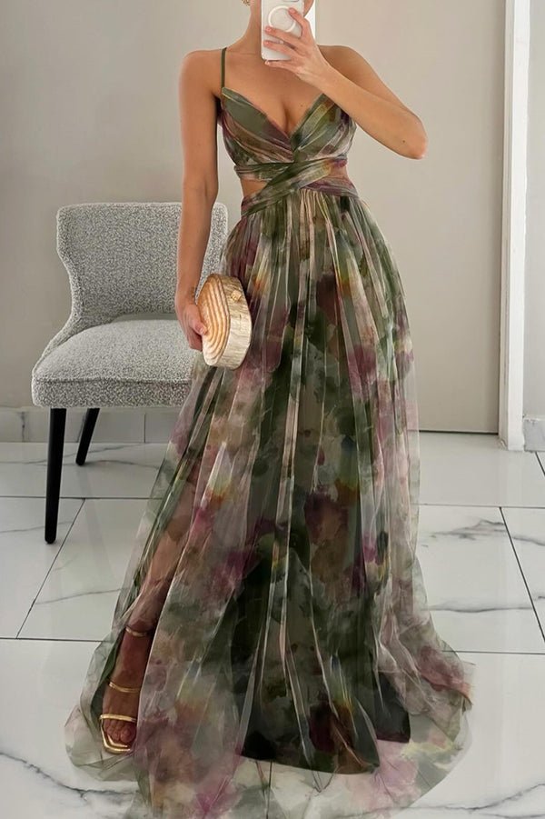 Elegant Maxi Dress In Beautiful Floral Pattern