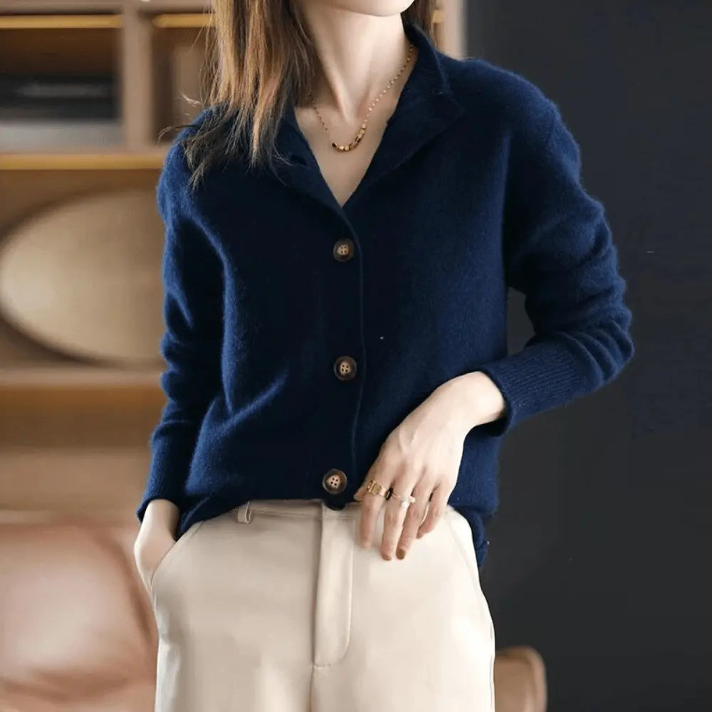 Luxurious cashmere cardigan