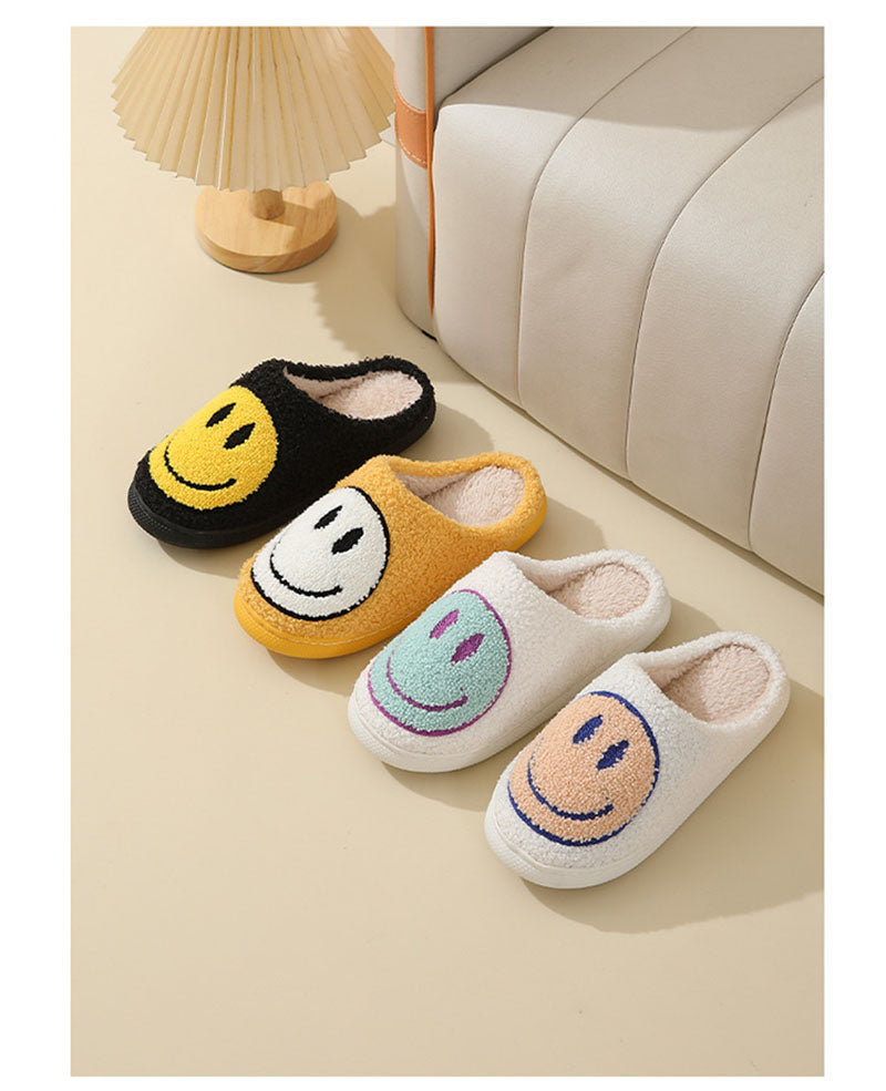 Large Smiley Pattern Fur Slippers