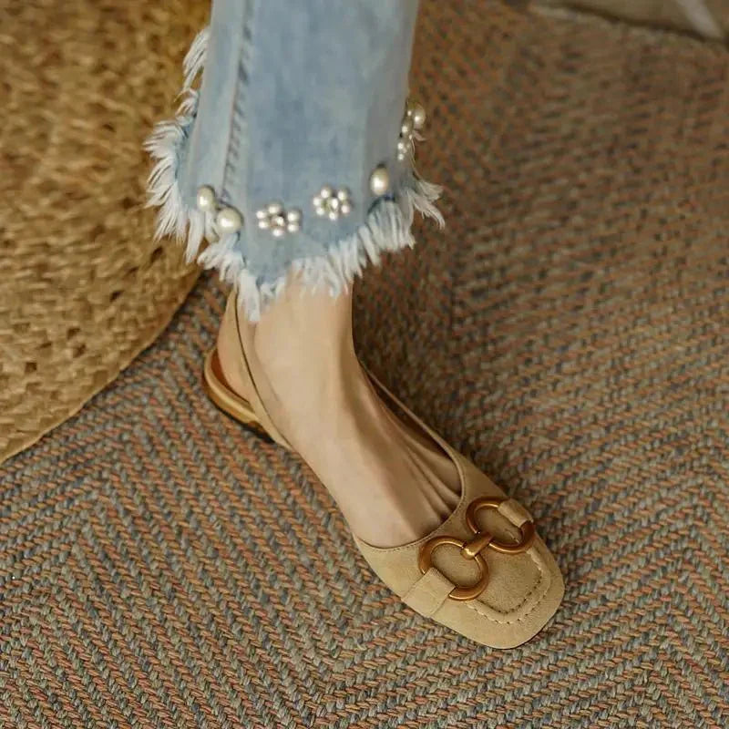 Elegant women's sandals