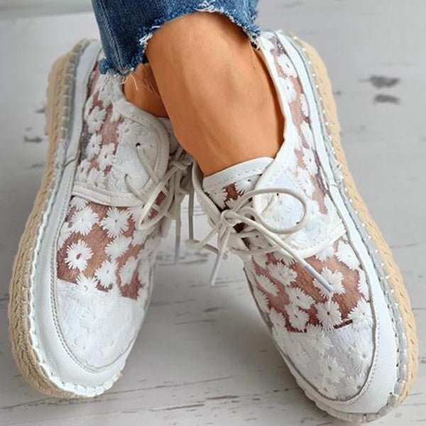 Embroidered Sneakers Liz