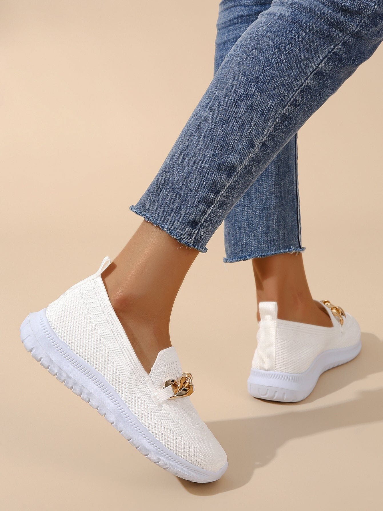 Lysse | Stylish Sneakers With Chain Detail