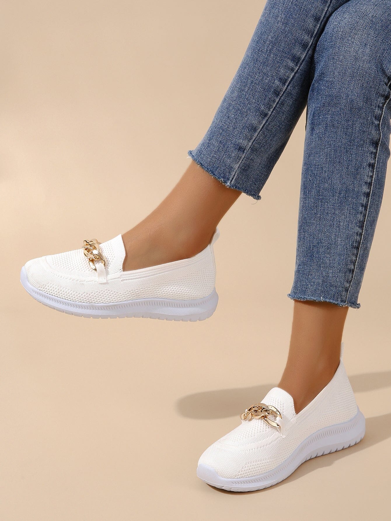 Lysse | Stylish Sneakers With Chain Detail