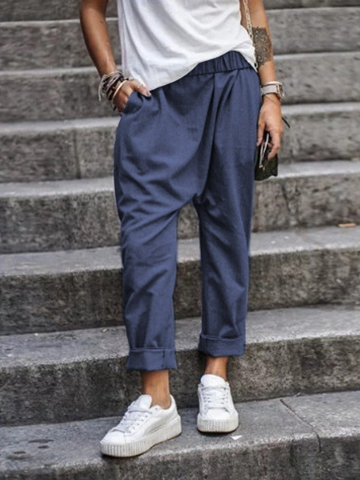 Casual linen trousers look