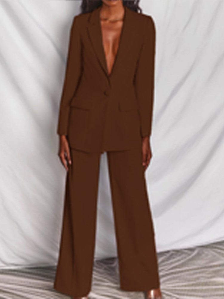 Women's Business Suit - Elegance for Every Meeting
